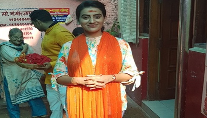 Bhojpuri Actress Akshara Singh 2019 Birthday Special Visited Mandir