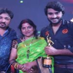 Superstar Pradeep Pandey Chintu gets Best Popular Actor Award 2019